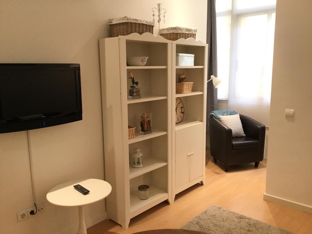 Opera By Forever Rentals Madrid Ngoại thất bức ảnh